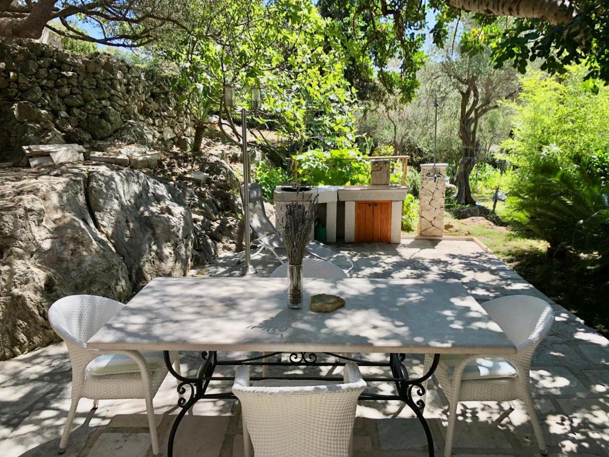 Villa Stone House Retreat Mali Lošinj Exterior foto