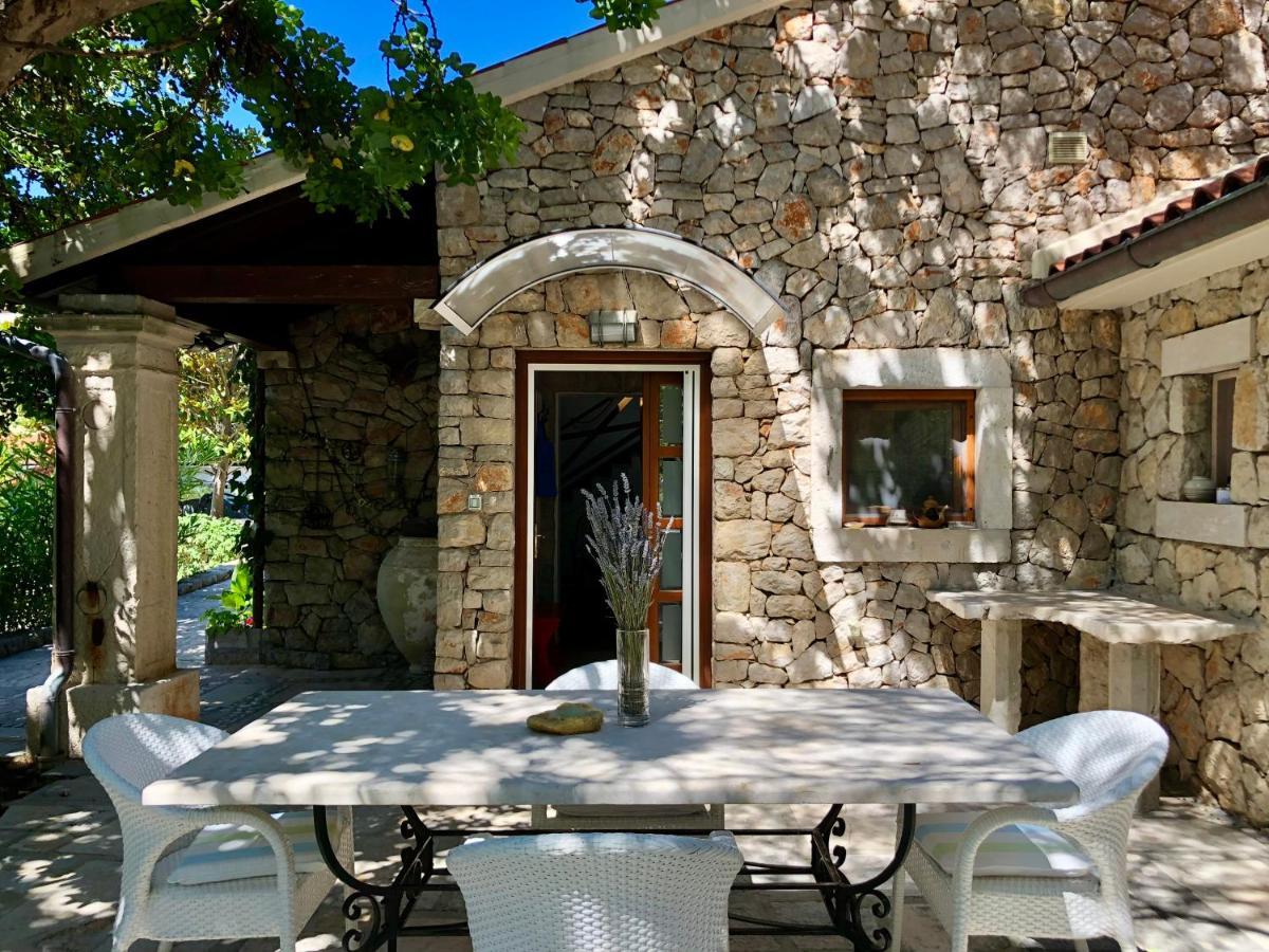 Villa Stone House Retreat Mali Lošinj Exterior foto