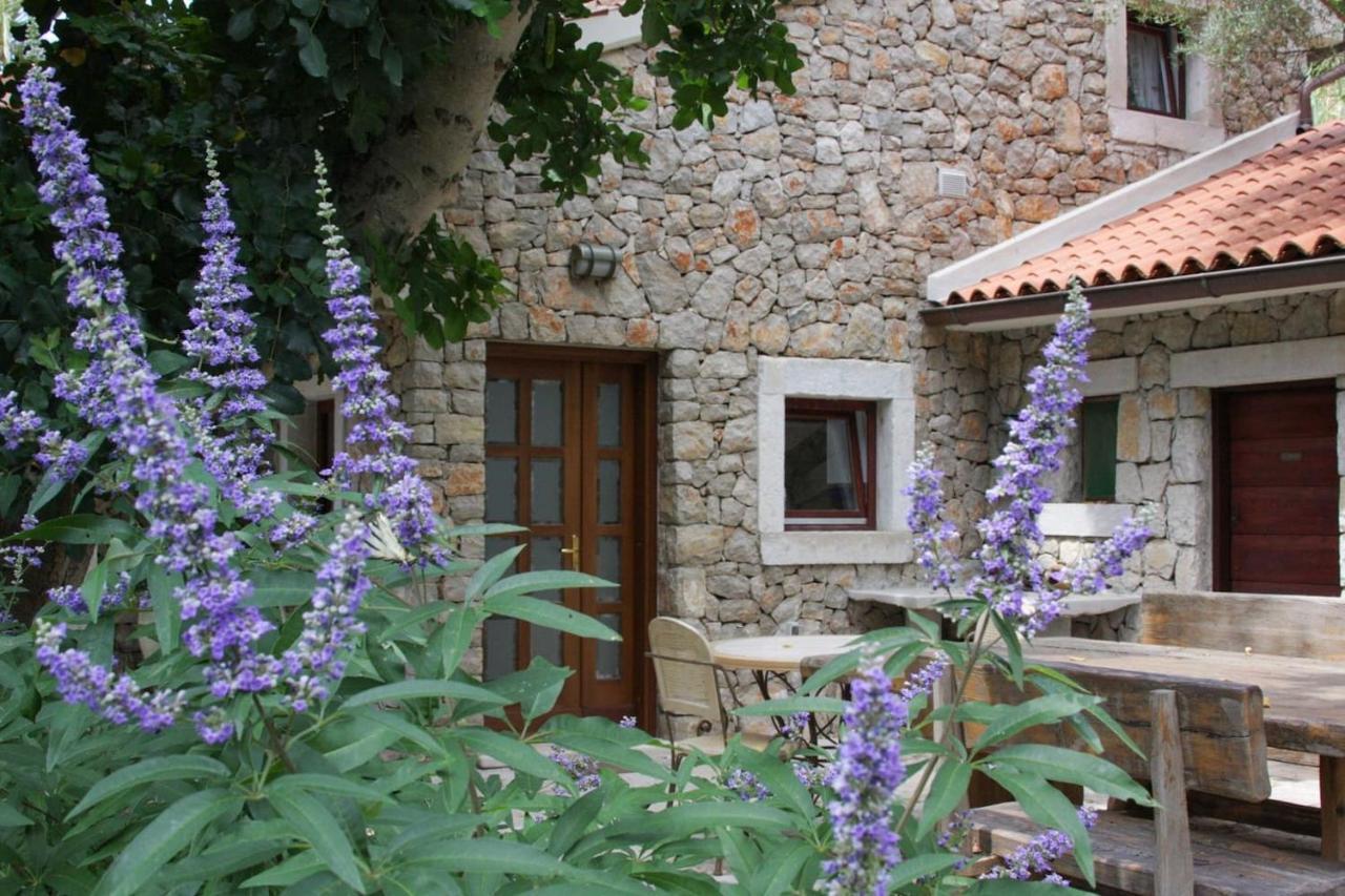 Villa Stone House Retreat Mali Lošinj Exterior foto
